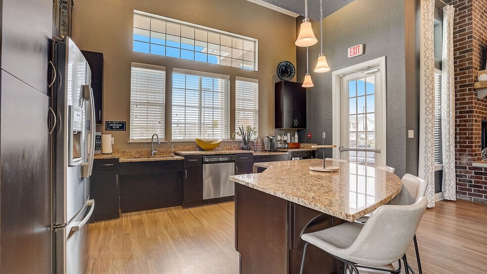 More Photos Of 14125 Louisiana Ave, Savage Apartments For Sale