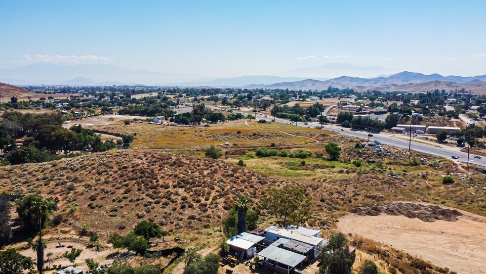 More Photos Of Highway 74 @ Peach Street, Perris Land For Sale