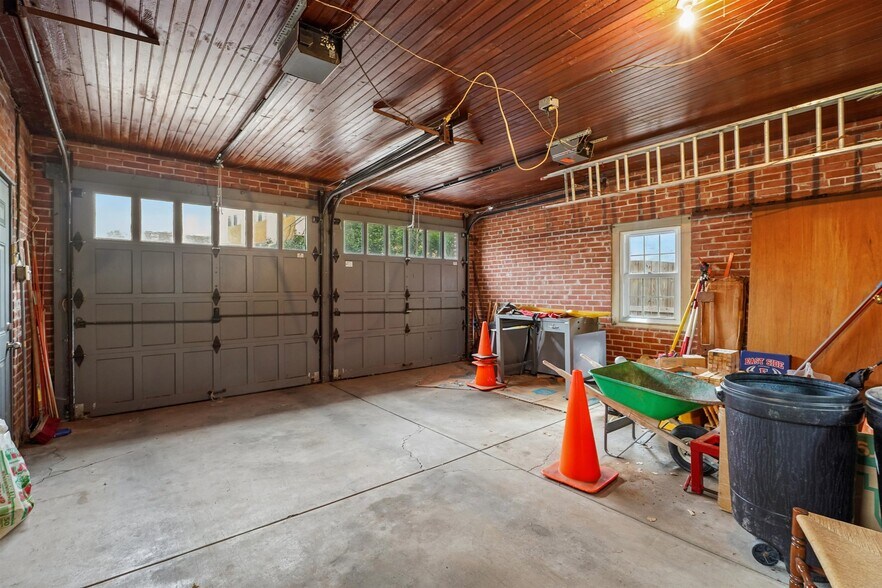 More Photos Of 214 N Main St, North Wales Office Residential For Sale