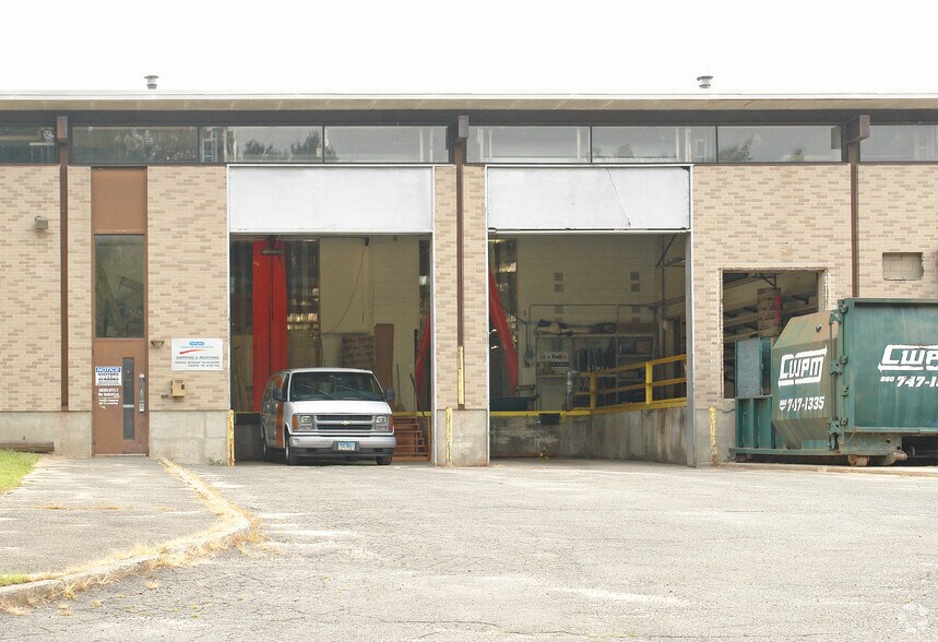 More Photos Of 7 Johnson Ave, Plainville Manufacturing For Sale