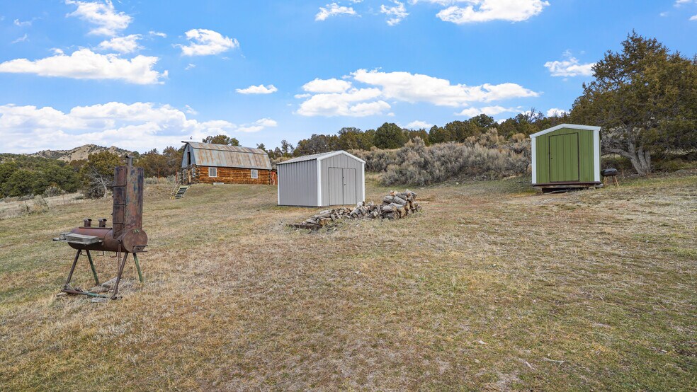 More Photos Of 41 County Road 9, Meeker Specialty For Sale