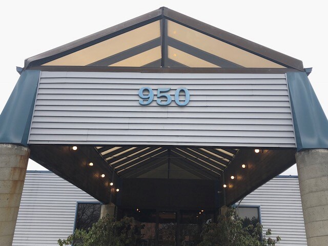 More Photos Of 950 W Ironwood Dr, Coeur d'Alene Medical For Sale