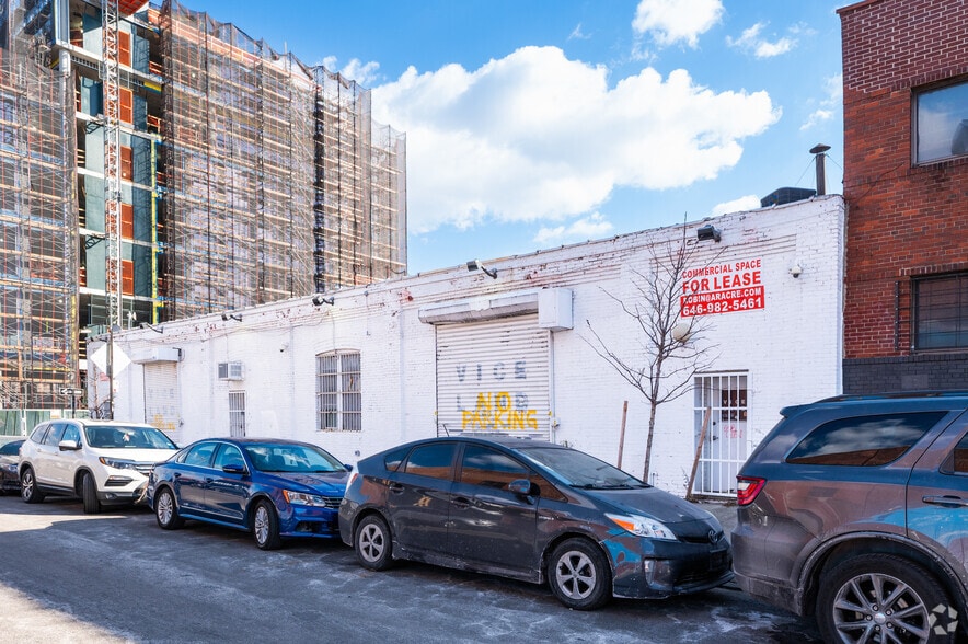 More Photos Of 15-19 Wythe Ave, Brooklyn Storefront Retail Office For Lease