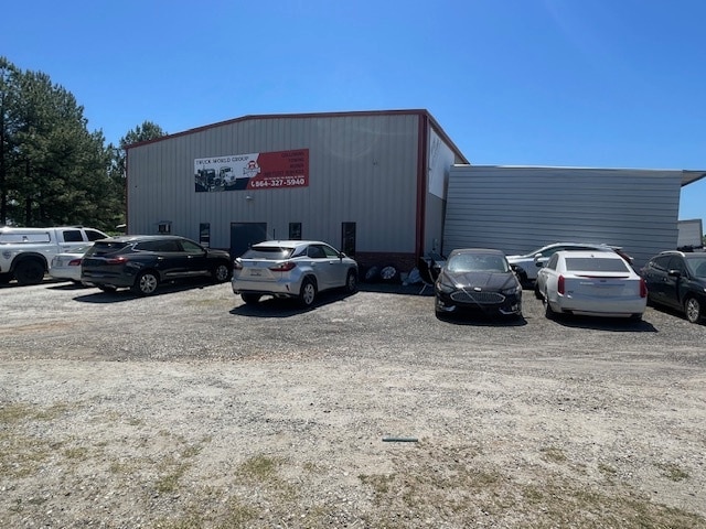Primary Photo Of 1384 Victor Hill Rd, Duncan Light Distribution For Sale