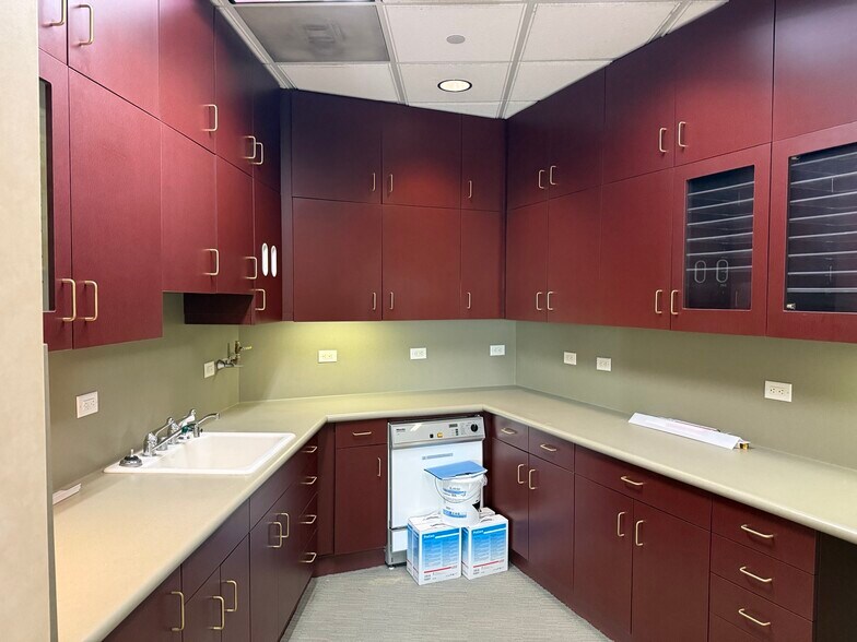 More Photos Of 24551 Silver Cloud Ct, Monterey Medical For Lease