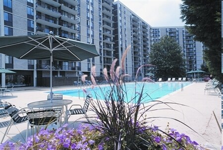 More Photos Of 1350 Beverly Rd, McLean Apartments For Lease