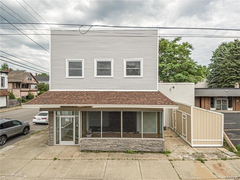 Primary Photo Of 301 Payne Ave, North Tonawanda Showroom For Sale