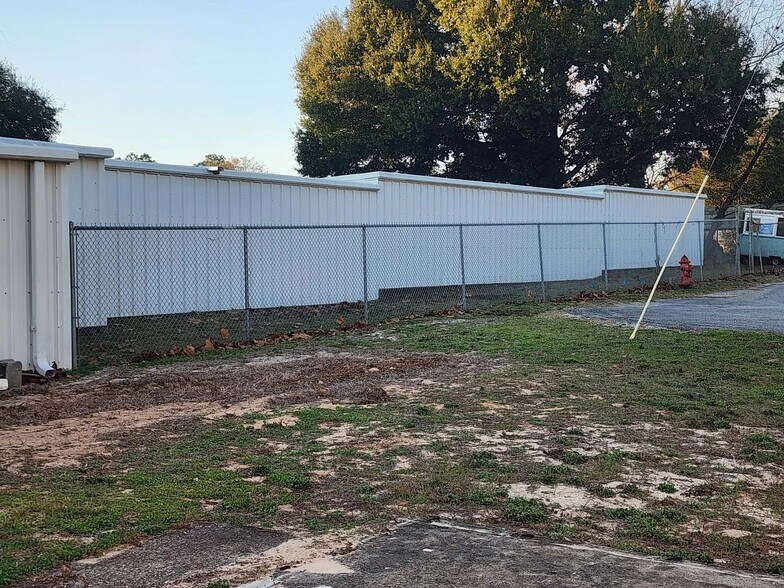 More Photos Of 1950 W Highway 98, Mary Esther Self Storage For Sale