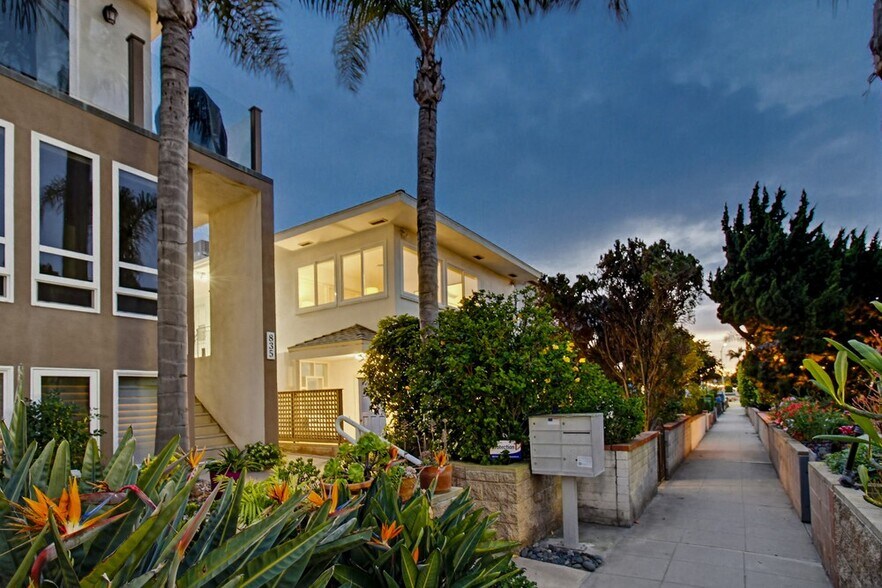 More Photos Of 829 Avalon Ct, San Diego Apartments For Sale