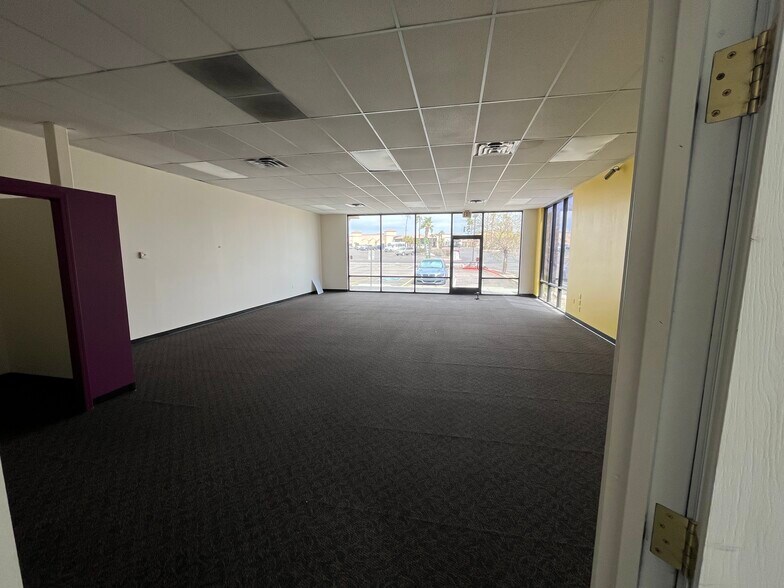 More Photos Of 2350 Miracle Mile Rd, Bullhead City Storefront Retail Office For Sale