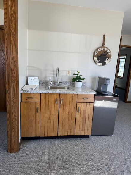 More Photos Of 304 Henriette Ave, Crivitz Office For Lease