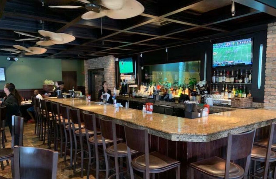 More Photos Of 925 S State Road 7, Wellington Restaurant For Sale