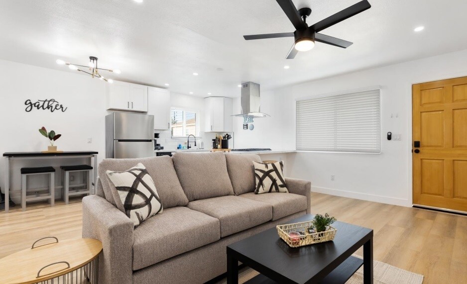 More Photos Of 615 Florence St, Imperial Beach Apartments For Sale