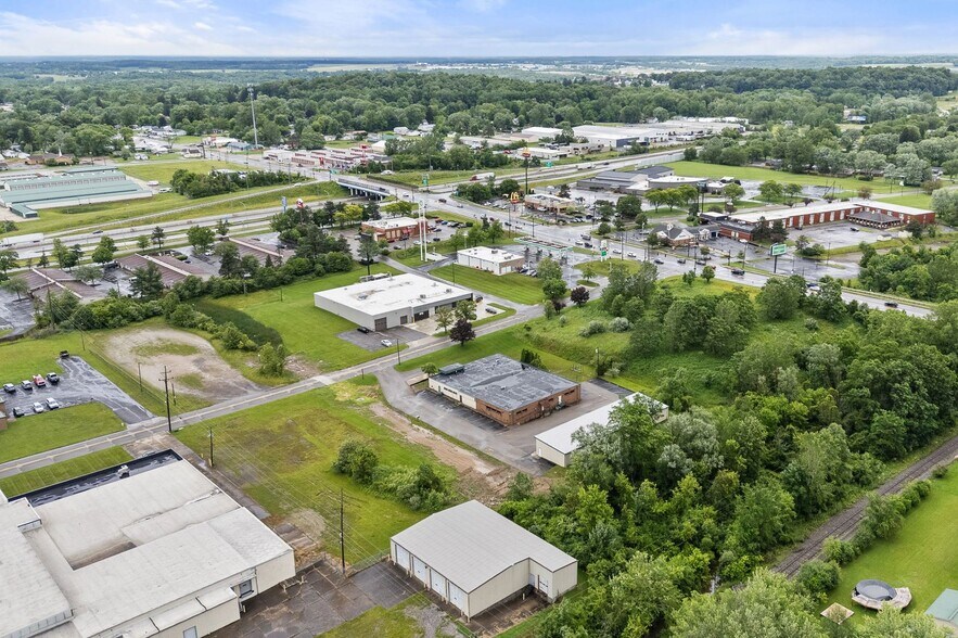 More Photos Of 1075 National Pky, Mansfield Office For Sale