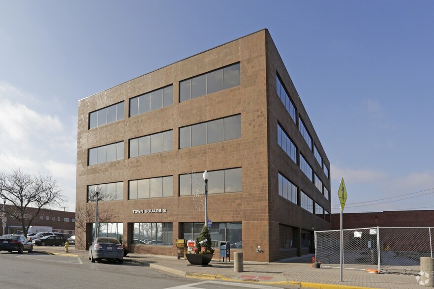 More Photos Of 1828 Swift Ave, North Kansas City Office For Lease