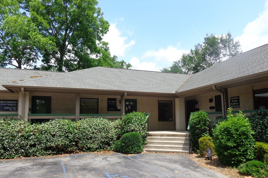 More Photos Of 354 Folly Rd, Charleston Medical For Lease