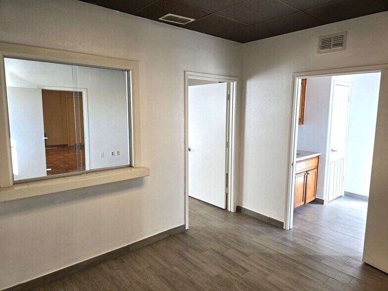 More Photos Of 701 E Tejana Rd, Progreso Unknown For Sale