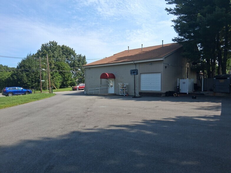 More Photos Of 484 Burncoat St, Worcester Apartments For Sale