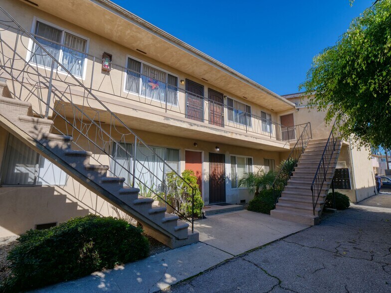 More Photos Of 917 Edgewood St, Inglewood Apartments For Sale