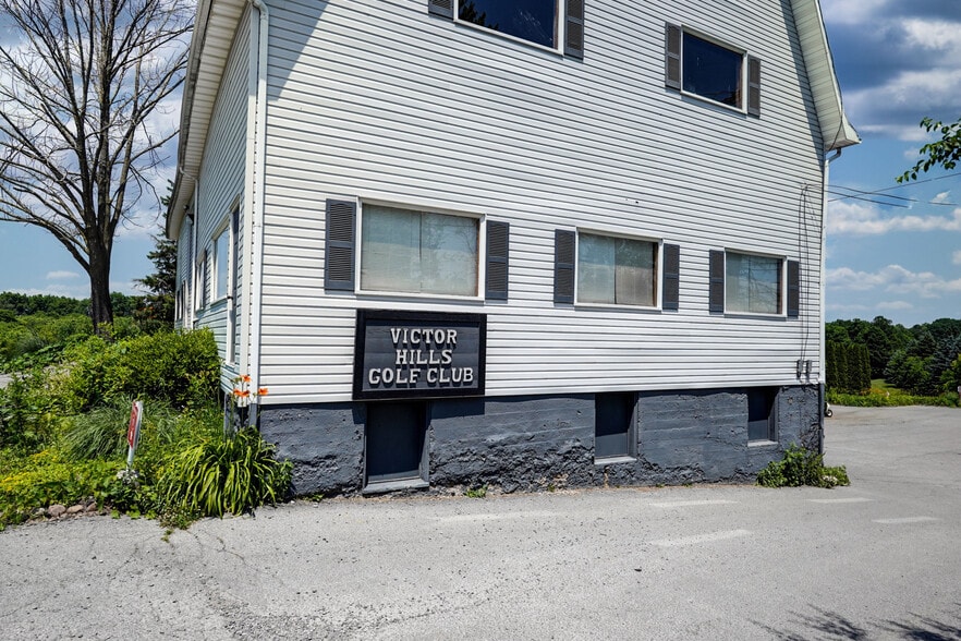 More Photos Of 1450 Brace Rd, Victor Golf Course Driving Range For Sale