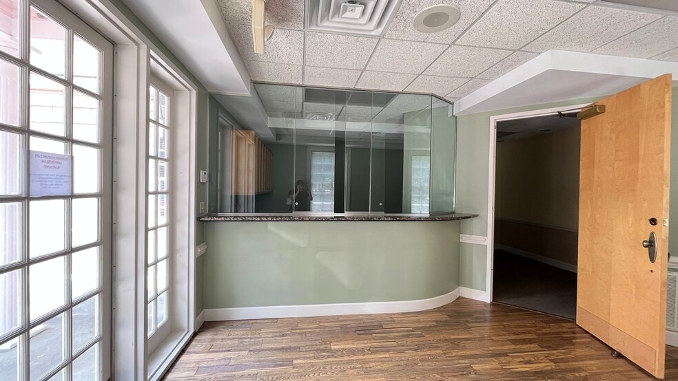 More Photos Of 4113 Capitol St, Durham Medical For Lease