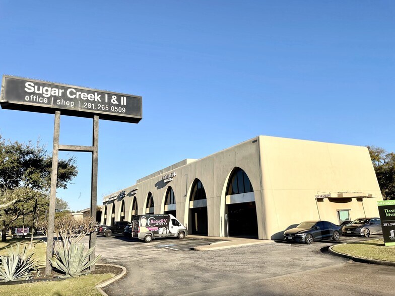 More Photos Of 13515 Southwest Fwy, Sugar Land Office For Lease