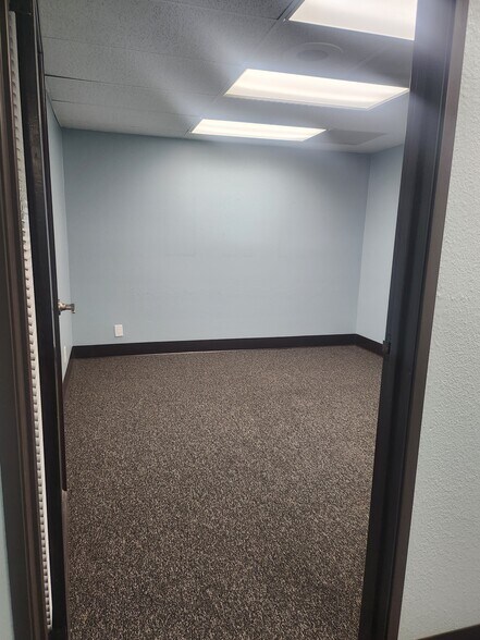 More Photos Of 12838 Central Ave, Chino Office Residential For Lease