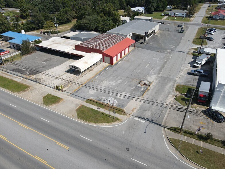 More Photos Of 433 S Main St, Swainsboro Showroom For Sale