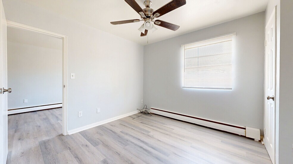 More Photos Of 1122 Garvin Pl, Louisville Apartments For Sale