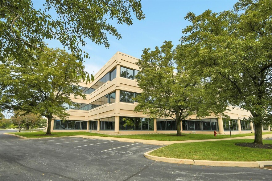 More Photos Of 300 Stevens Dr, Lester Office For Lease