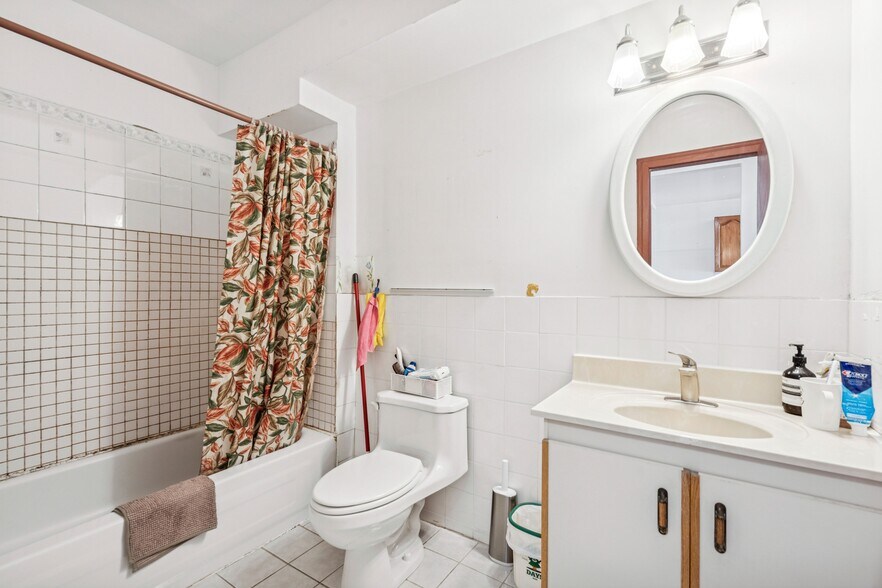 More Photos Of 841 Gerrard St E, Toronto General Retail For Sale