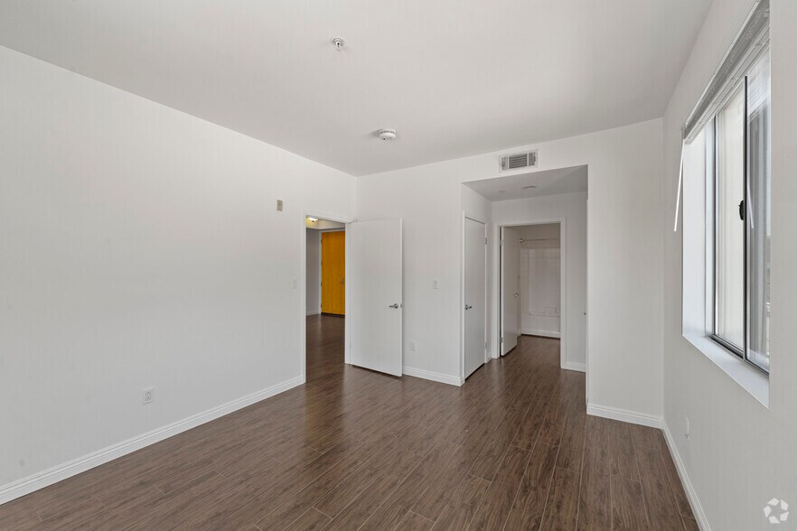 More Photos Of 65 W Dayton St, Pasadena Coworking Space