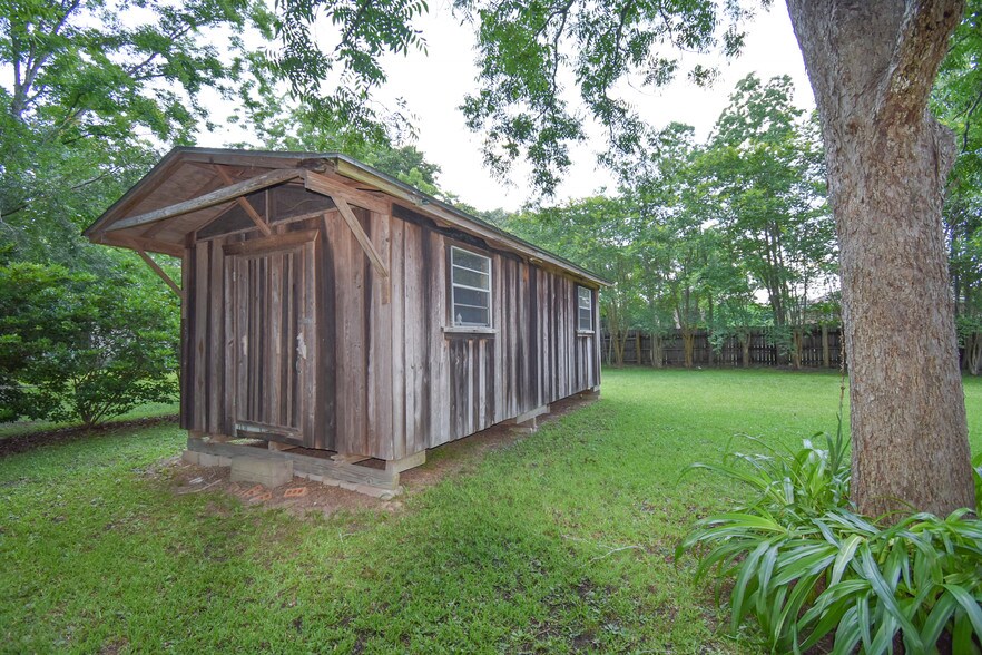 More Photos Of 19205 State Highway 181, Fairhope Office For Sale