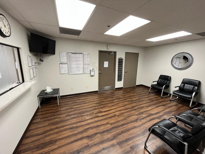 Primary Photo Of 10 Medical Center Blvd, Lufkin Medical For Lease