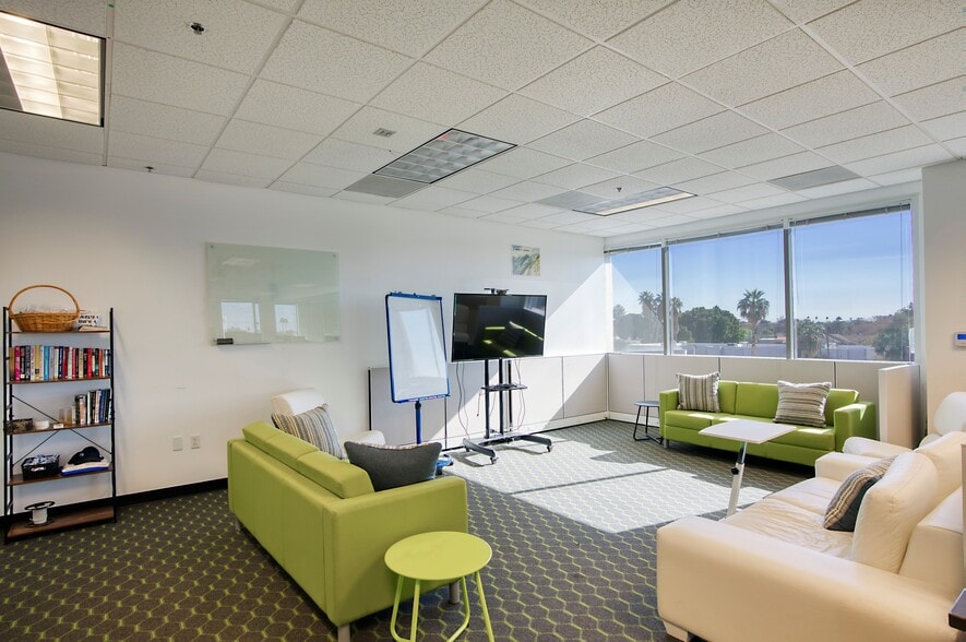 More Photos Of 4222 E Thomas Rd, Phoenix Medical For Sale