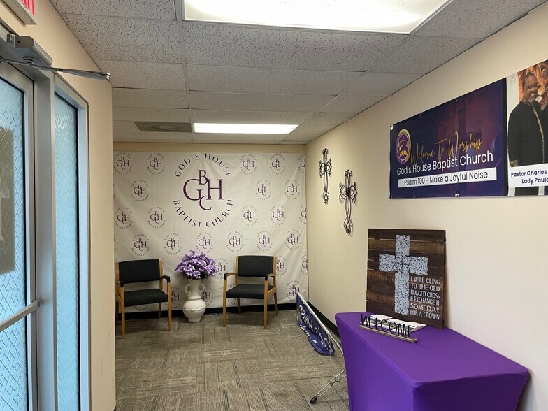 More Photos Of 660-670 Lincoln St, Portsmouth Unknown For Lease