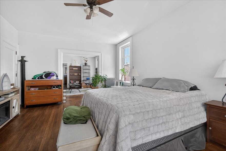 More Photos Of 30 White St, Cohoes Office For Sale