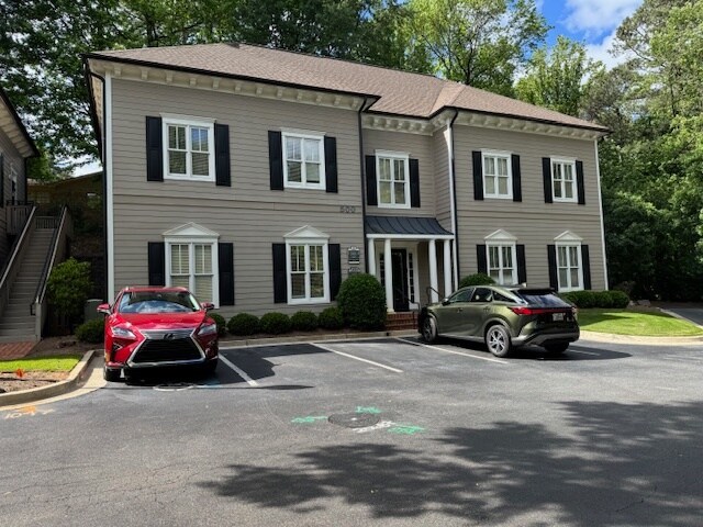 More Photos Of 4045 Orchard Rd SE, Smyrna Loft Creative Space For Lease