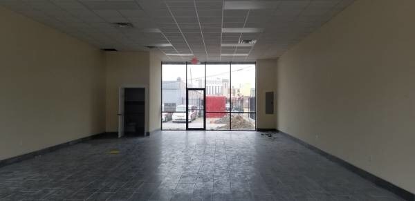 More Photos Of 6580 Southwest Fwy, Houston Storefront For Lease