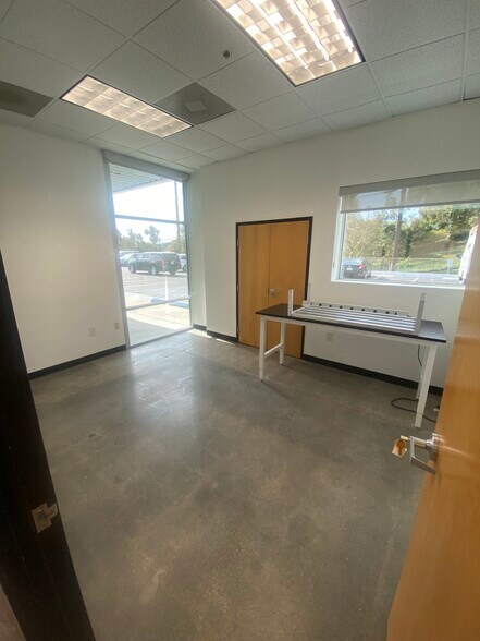 More Photos Of 1325 E El Segundo Blvd, El Segundo Food Processing For Lease