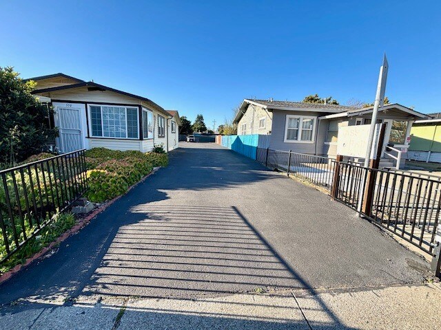 More Photos Of 542 A St, Hayward Office For Sale