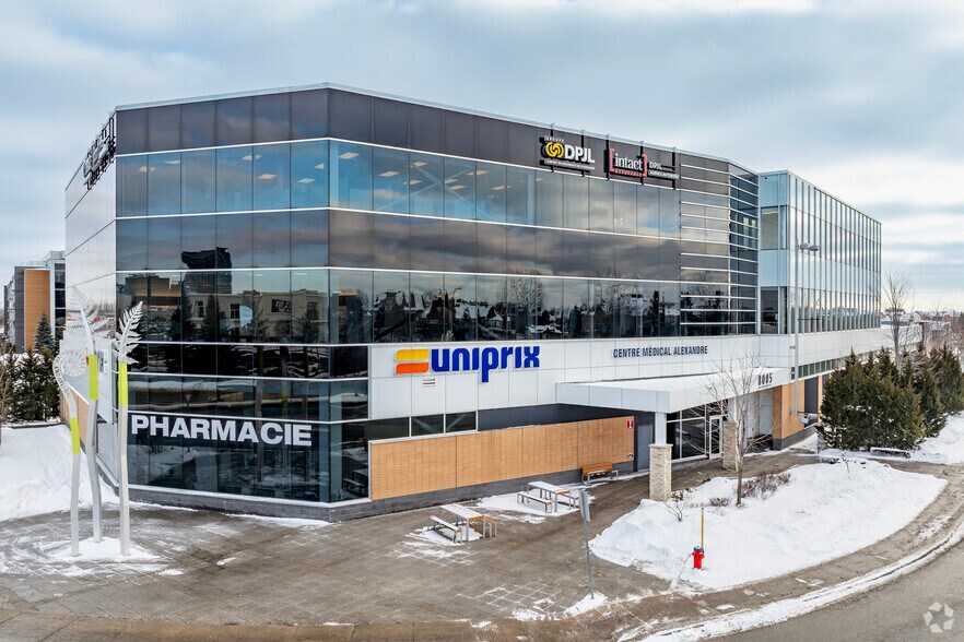 More Photos Of 8005 Boul Du Quartier, Brossard Office For Lease