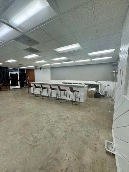 More Photos Of 8131 La Mesa Blvd, La Mesa Storefront For Lease