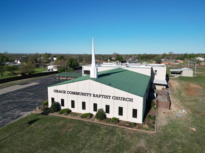 More Photos Of 10901 S Santa Fe Ave, Oklahoma City Religious Facility For Sale
