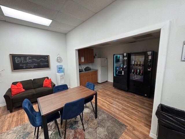 More Photos Of 1041 US Highway 19, Holiday Office For Sale