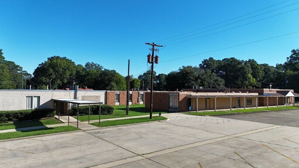 More Photos Of 4544 S Court St, Montgomery Specialty For Sale