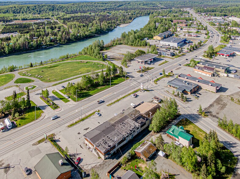 More Photos Of 44224 Sterling Hwy, Soldotna Storefront For Sale