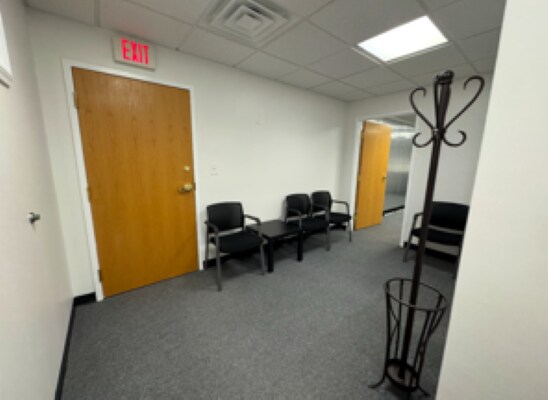 More Photos Of 901 Farmington Ave, West Hartford Medical For Lease