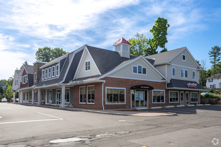 Primary Photo Of 10 Broadway, Trumbull General Retail For Lease