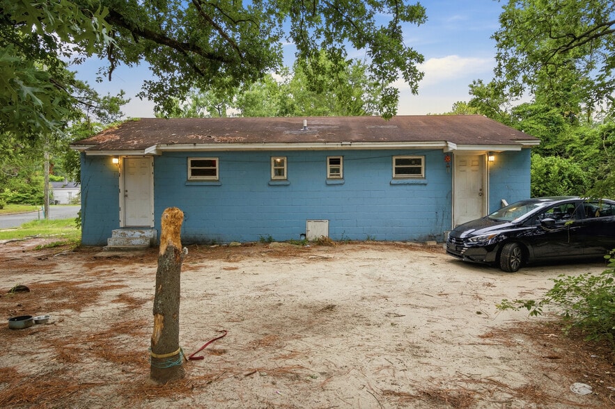 More Photos Of , Fayetteville Specialty For Sale